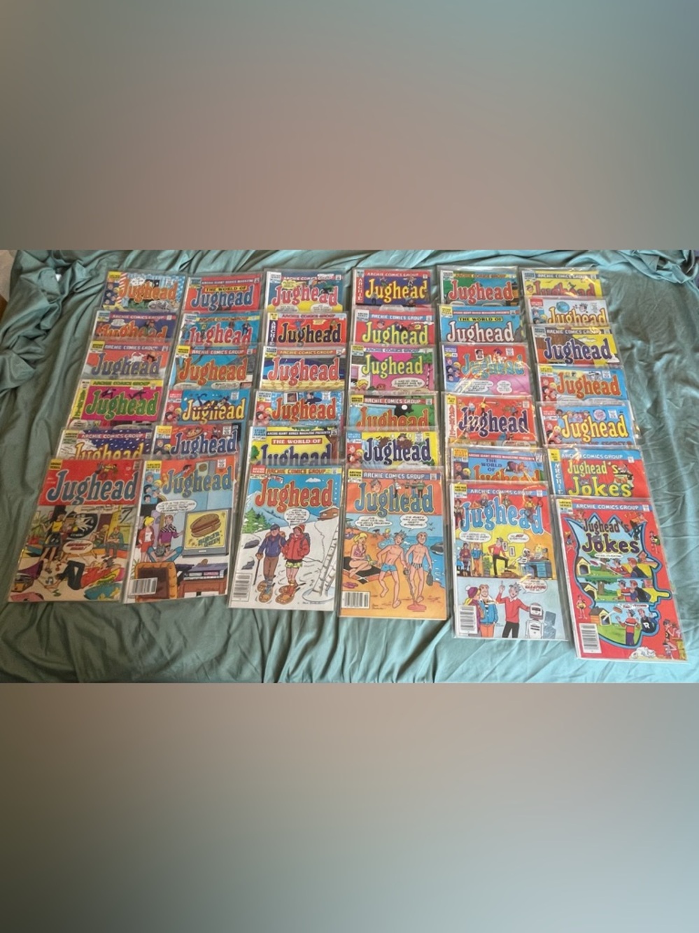 Bundle of 36 Archie Comics “Jughead & Jughead Jokes”